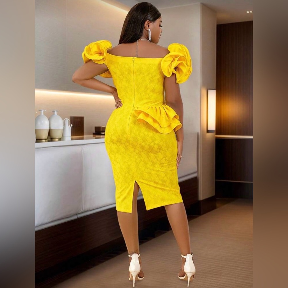 Elegant Yellow Off-Shoulder Dress - Picture 3 of 6